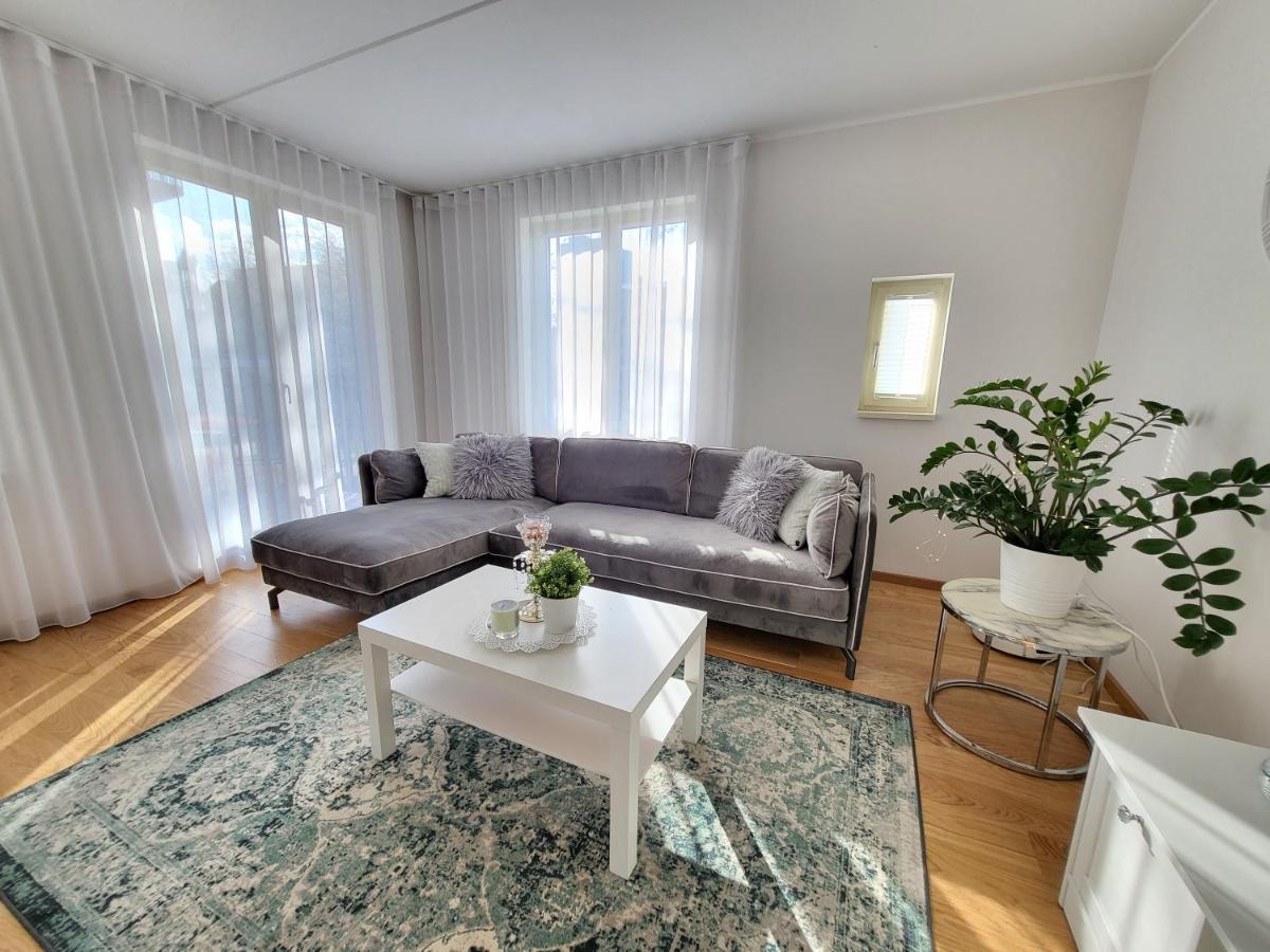 City Center Bright Home Tallinn Ngoại thất bức ảnh
