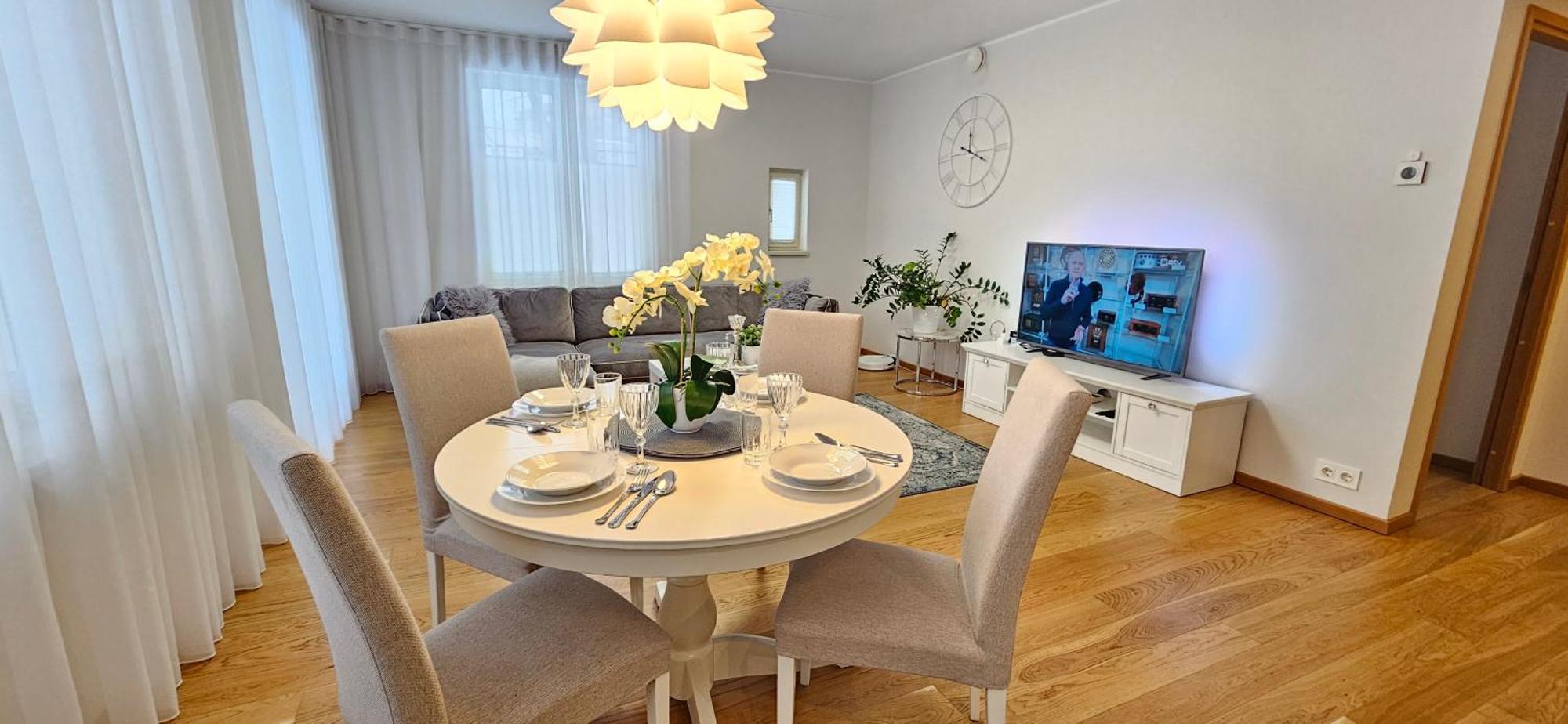 City Center Bright Home Tallinn Ngoại thất bức ảnh