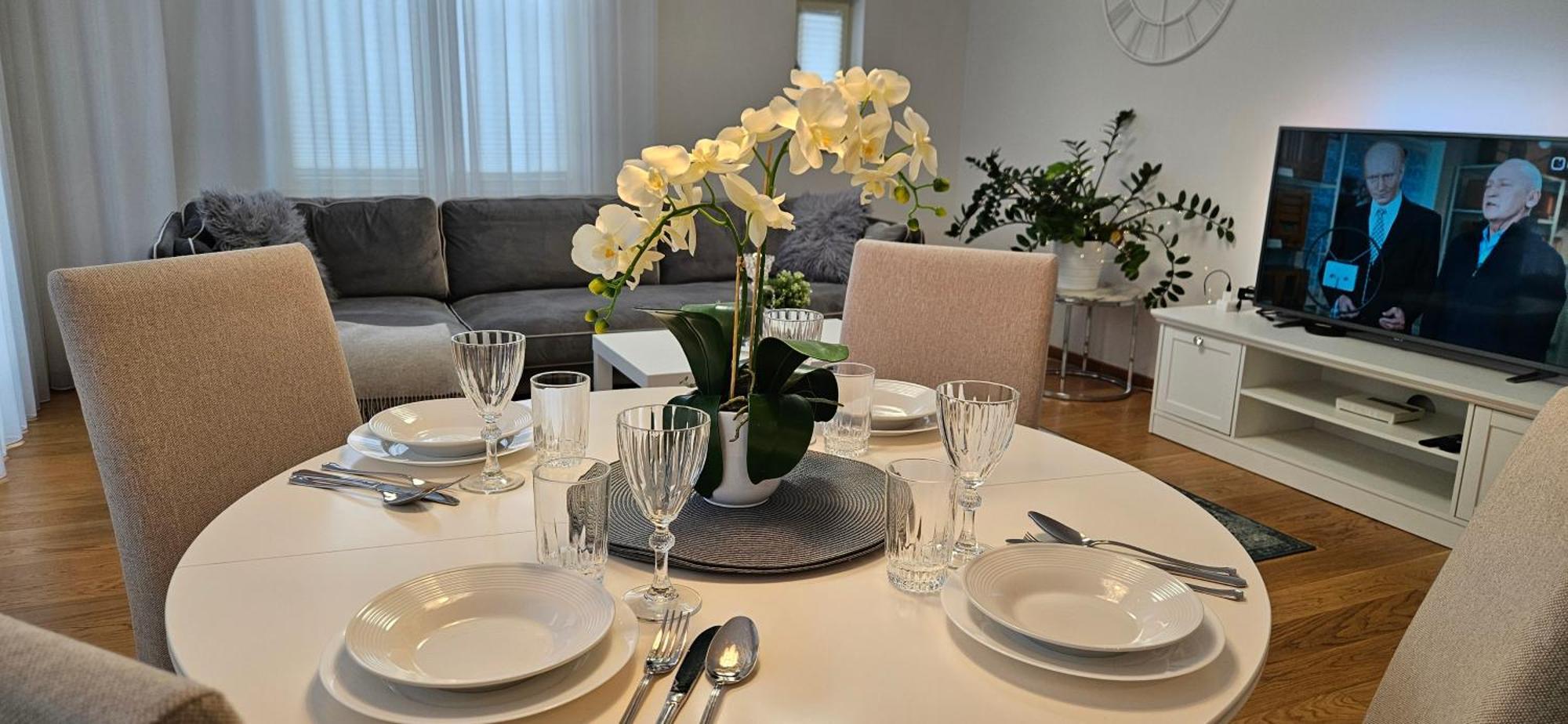 City Center Bright Home Tallinn Ngoại thất bức ảnh